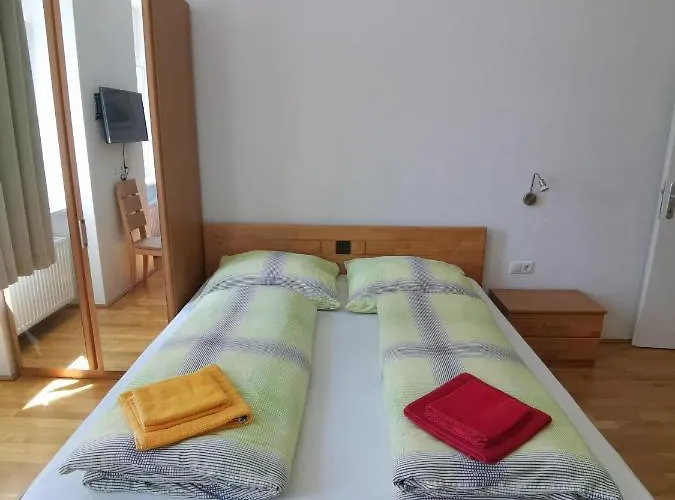 Hellwagstrasse Apartmán *
